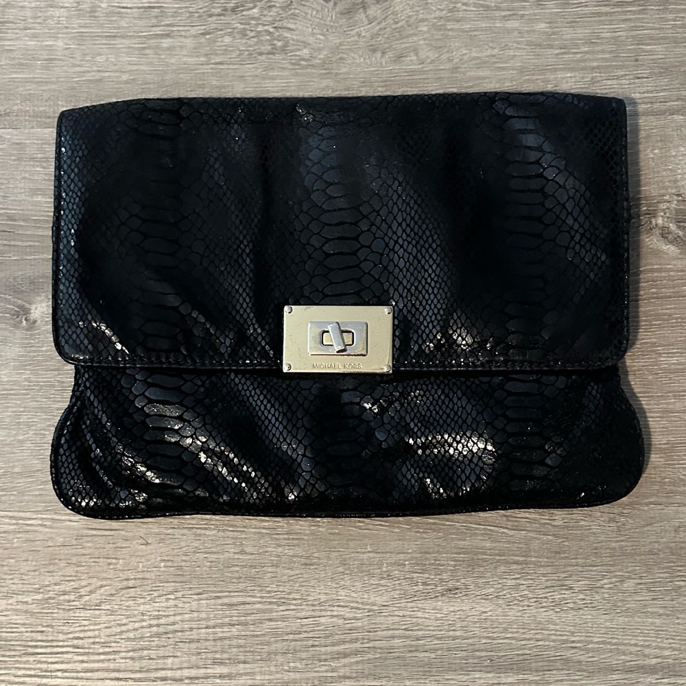 Michael Kors Woman’s Black Python Embossed Leathe… - image 7